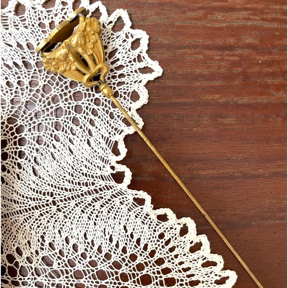 Antique Victorian Ladies Gold Filled Floral Filigree Hat Pin - Picture 3 of 4